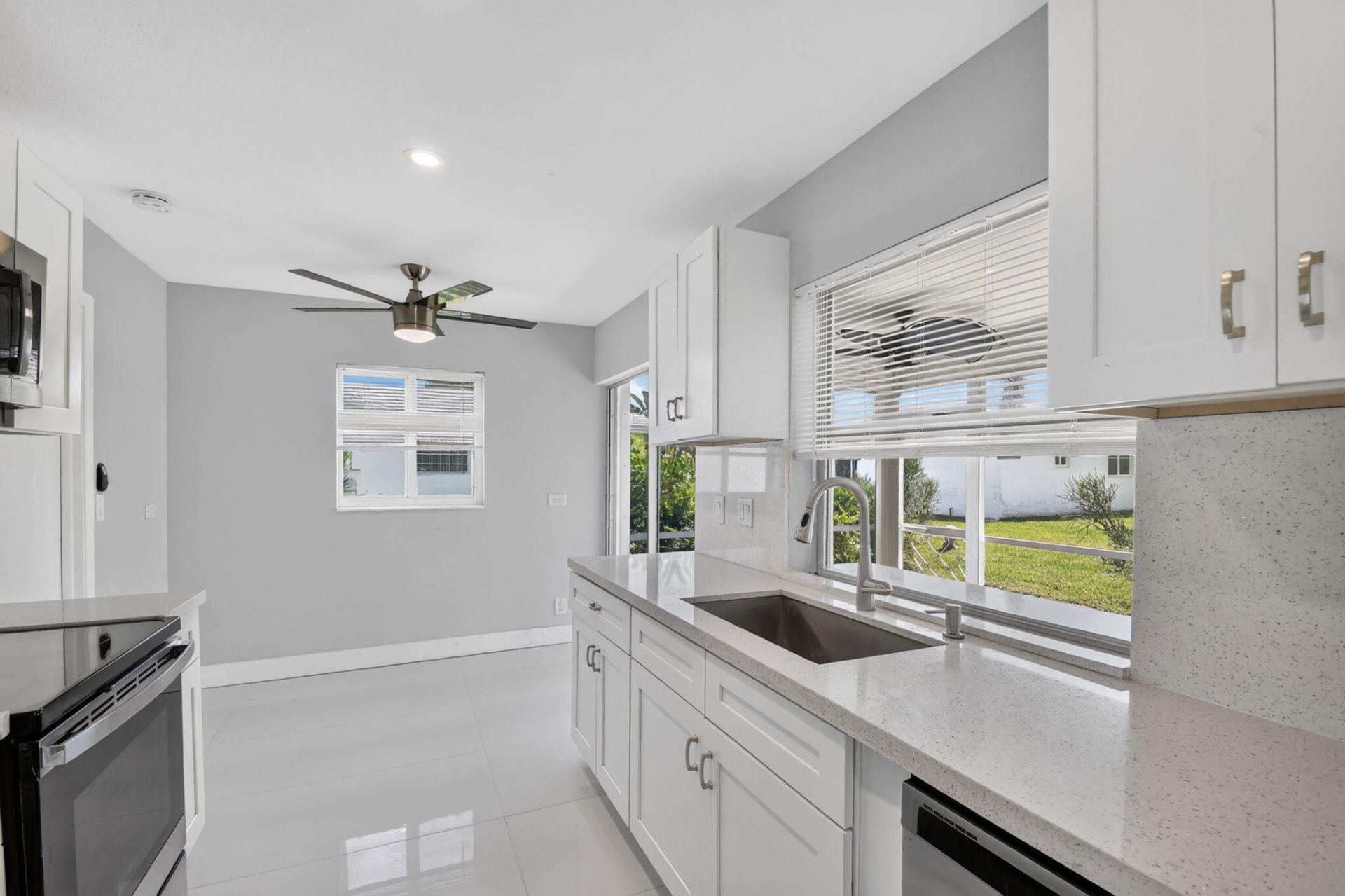 1404 SW 22nd Avenue, Boynton Beach, FL 33426 Photo