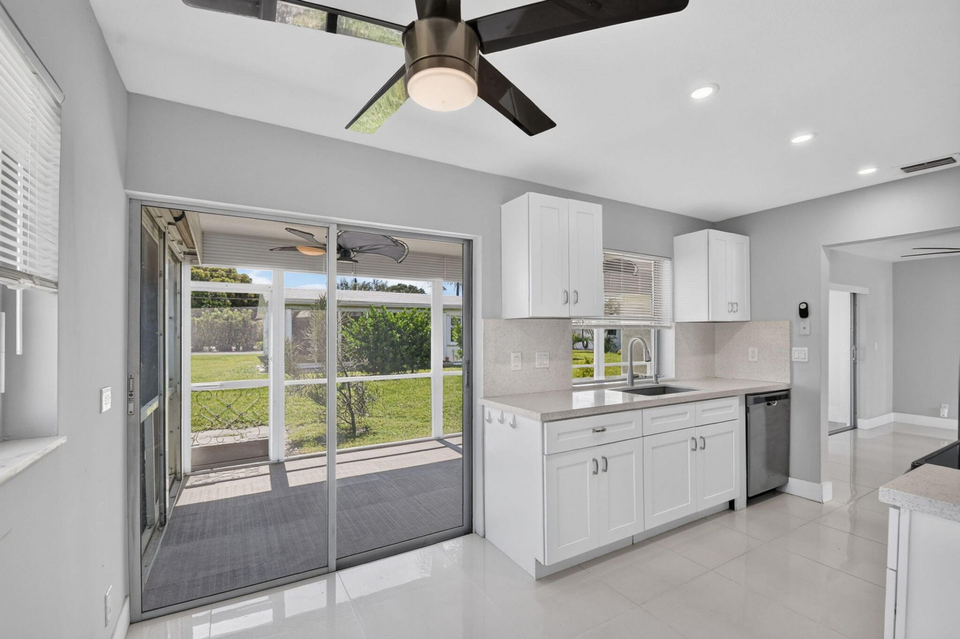 1404 SW 22nd Avenue, Boynton Beach, FL 33426 Photo