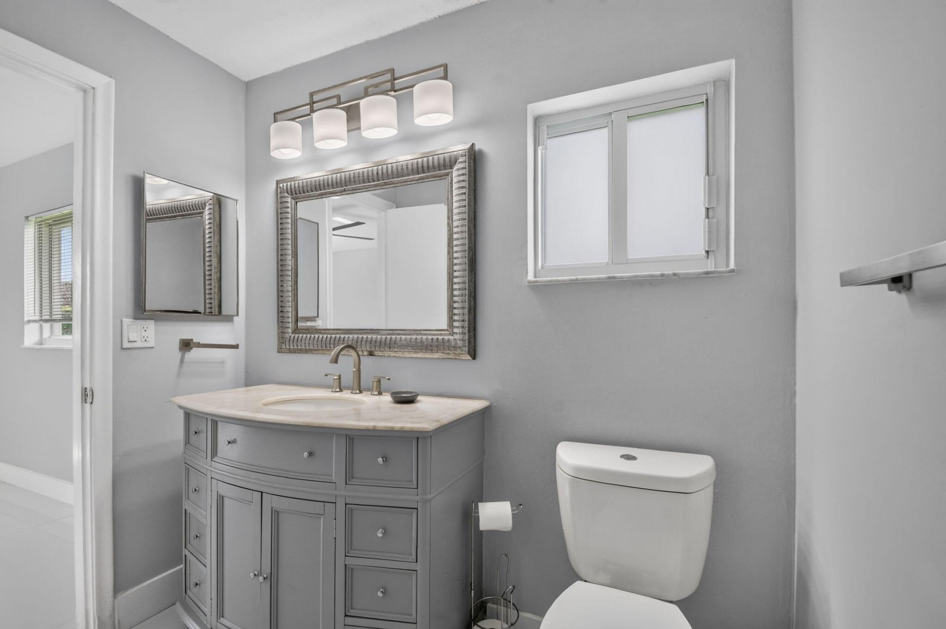 1404 SW 22nd Avenue, Boynton Beach, FL 33426 Photo