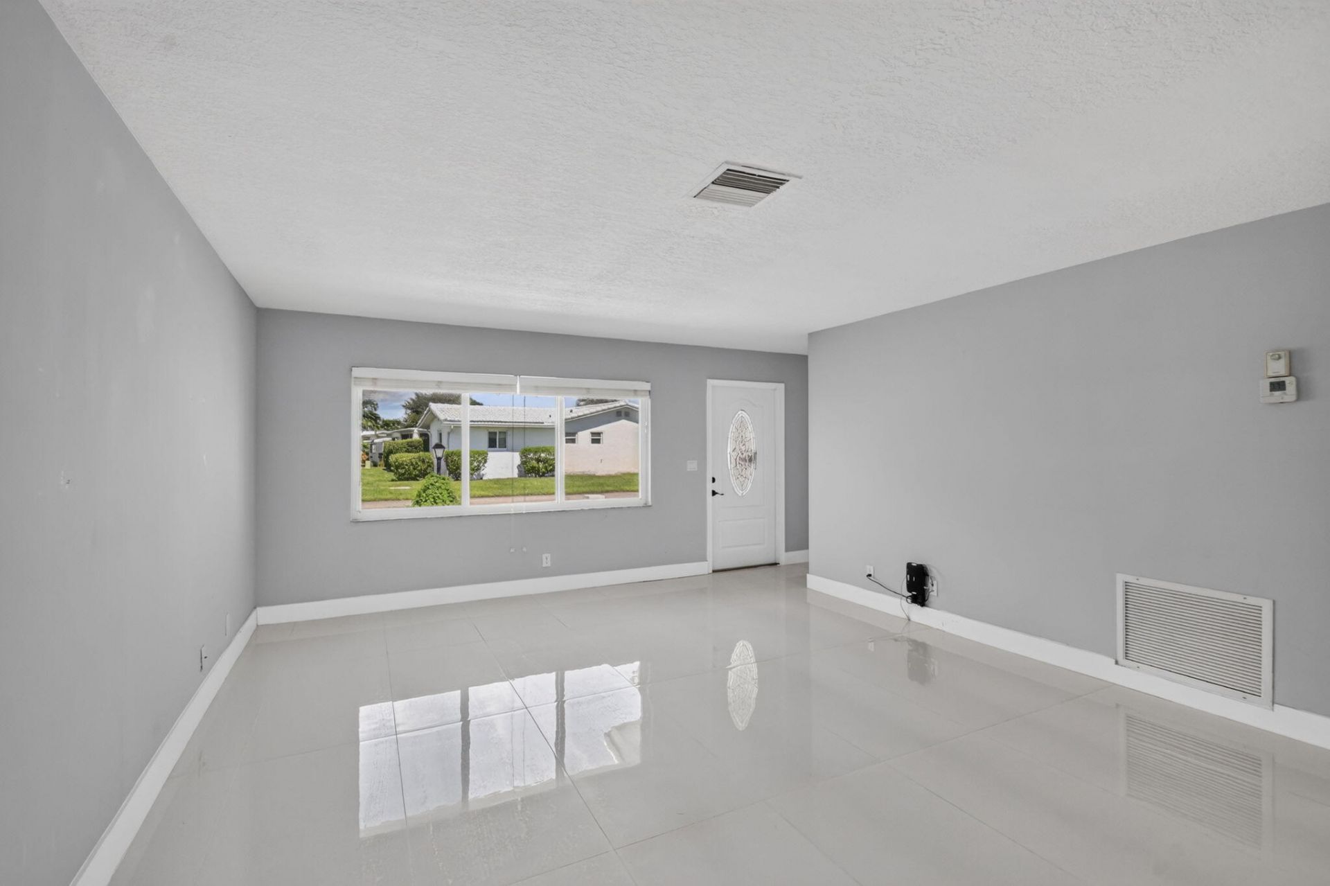 1404 SW 22nd Avenue, Boynton Beach, FL 33426 Photo