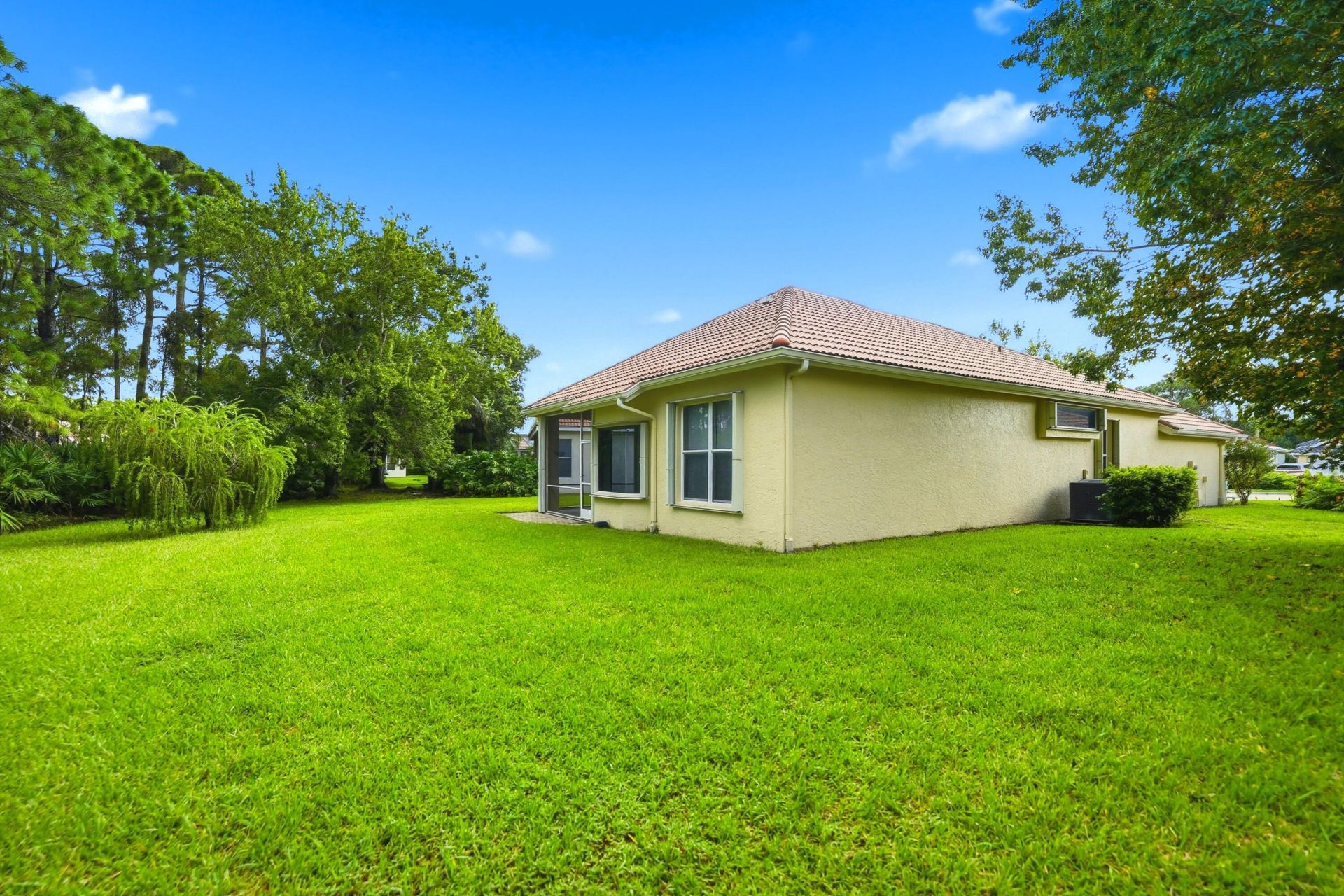 712 SW Saint Vincent Cove, Port Saint Lucie, FL 34986 Photo