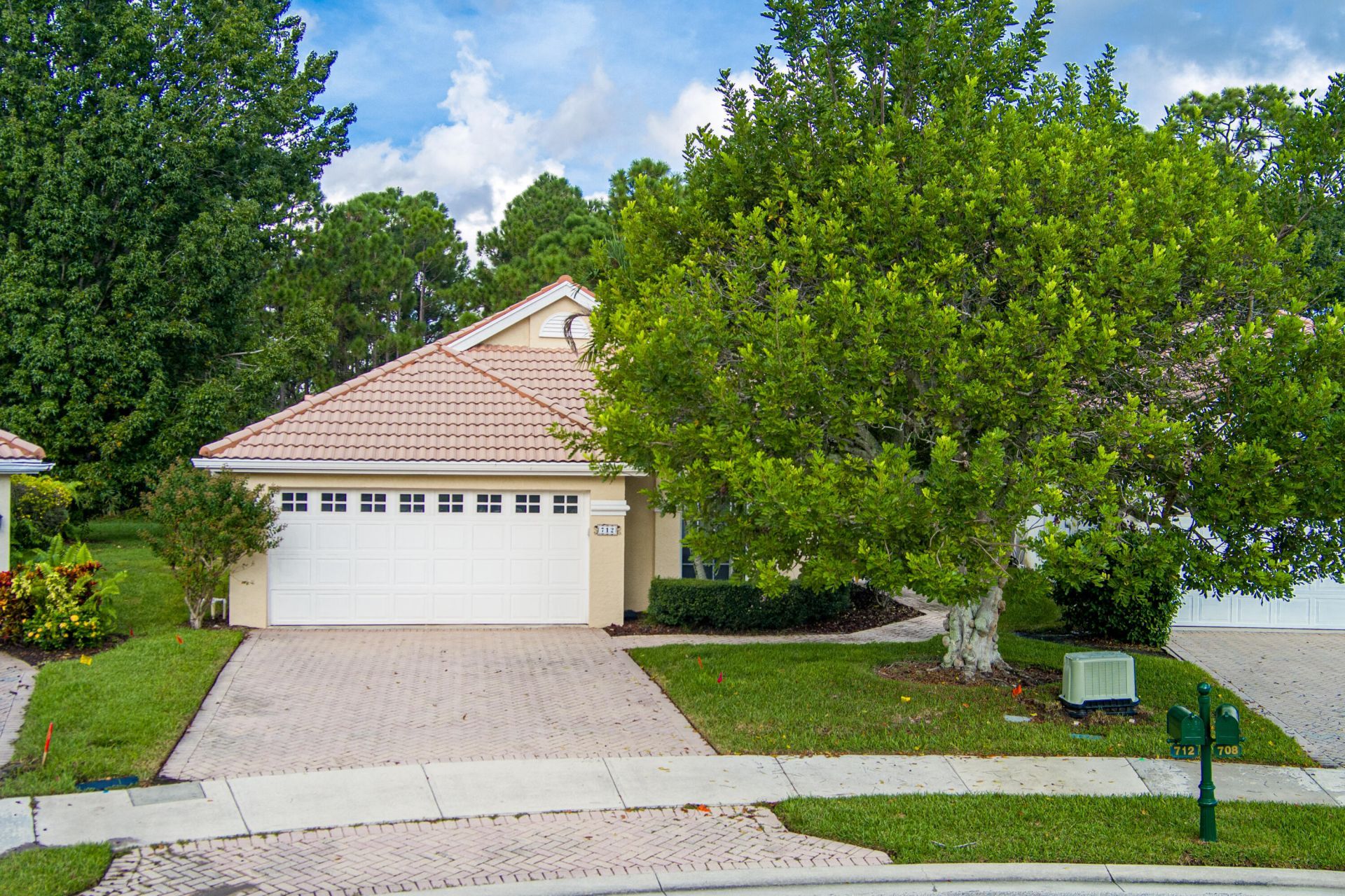 712 SW Saint Vincent Cove, Port Saint Lucie, FL 34986 Photo