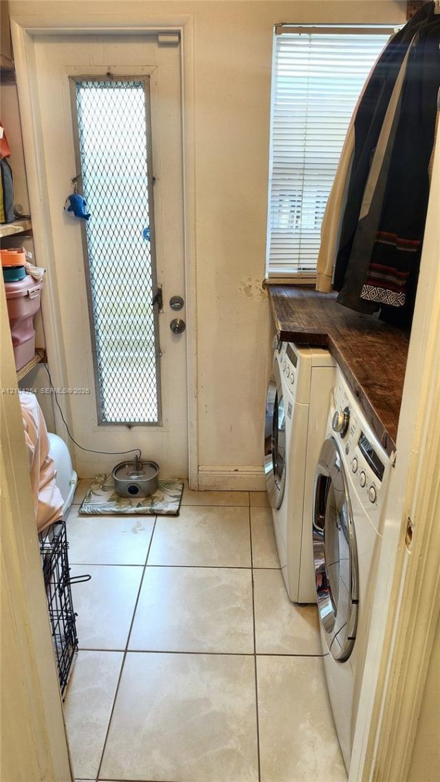 1245 NE 133rd St , North Miami, FL 33161 Photo