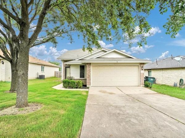 1405 Scottsdale DR , Leander, TX 78641