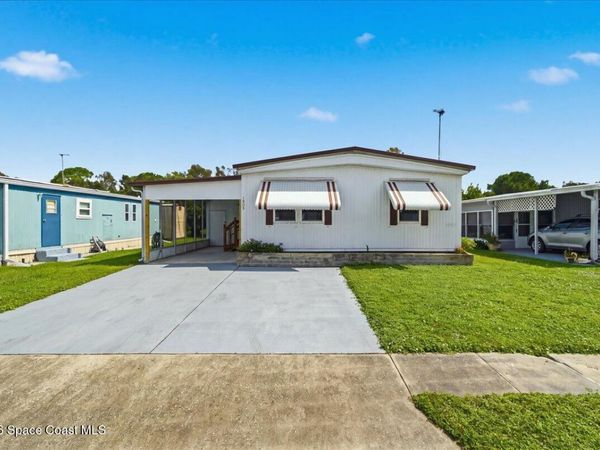 1805 Seagrape Street NE, Palm Bay, FL 32905