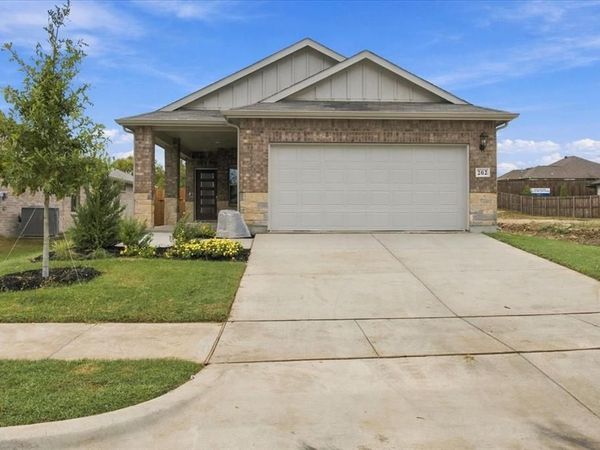 202 Winchester Lane, Sherman, TX 75092