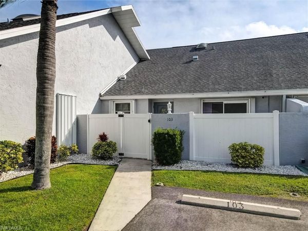 707 SW 3rd CT , Unit 103, CAPE CORAL, FL 33991