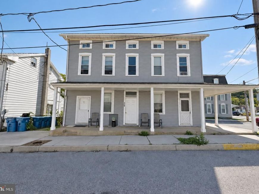 8 E Broadway Street E, Etters, PA 17319 Main Photo