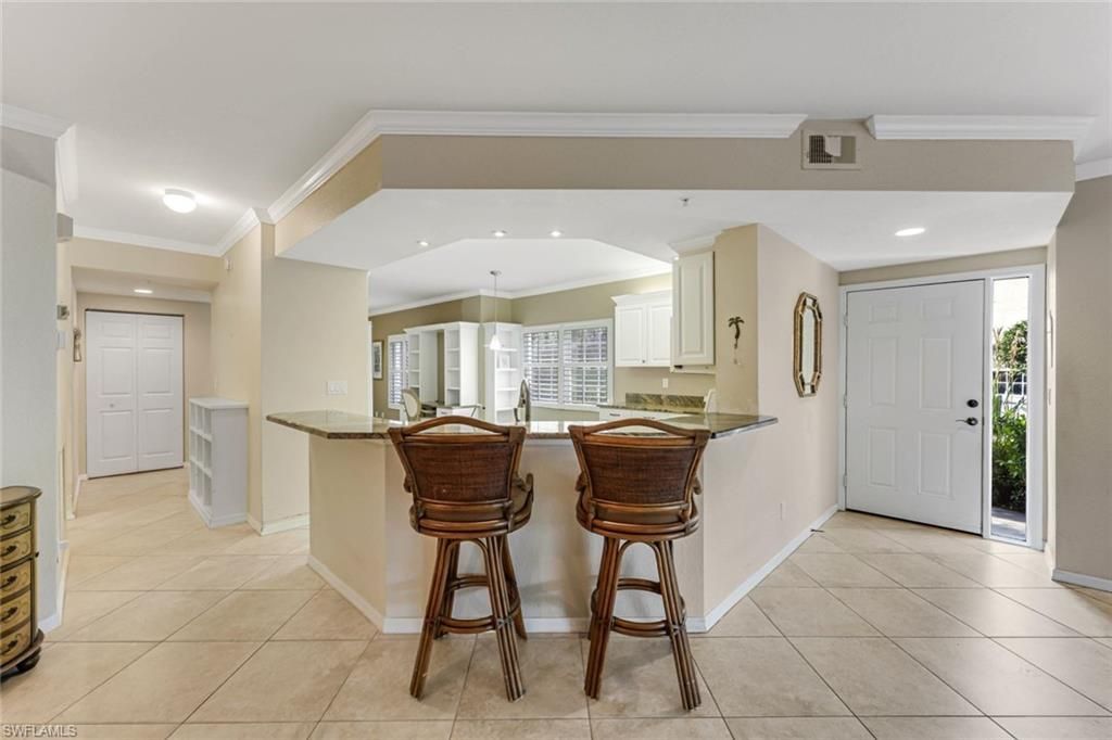 6825 Satinleaf Rd S, Unit 101, Naples, FL 34109 Photo