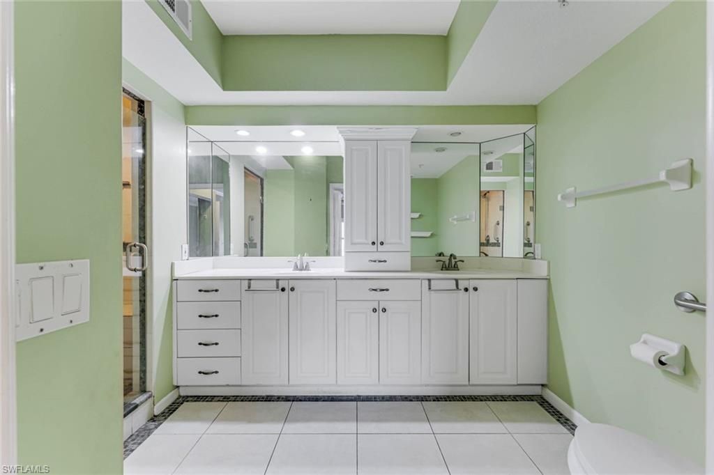6825 Satinleaf Rd S, Unit 101, Naples, FL 34109 Photo