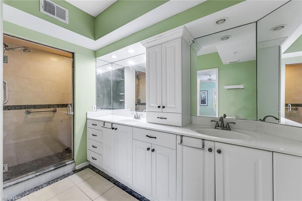 6825 Satinleaf Rd S, Unit 101, Naples, FL 34109 Photo