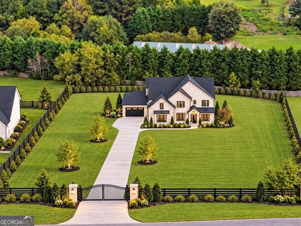 1736 Lee Peters Road, Loganville, GA 30052