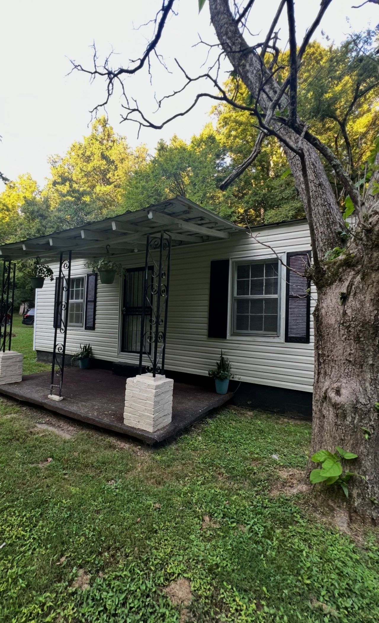1048 Ross Hollow Rd , Ashland City, TN 37015 Main Photo