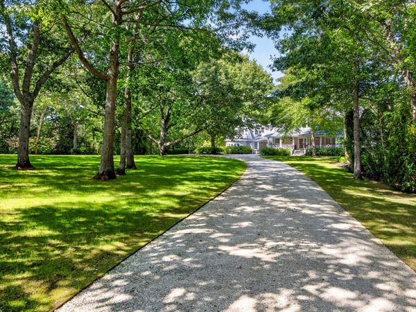 434 Sea View Avenue , Osterville, MA 02655