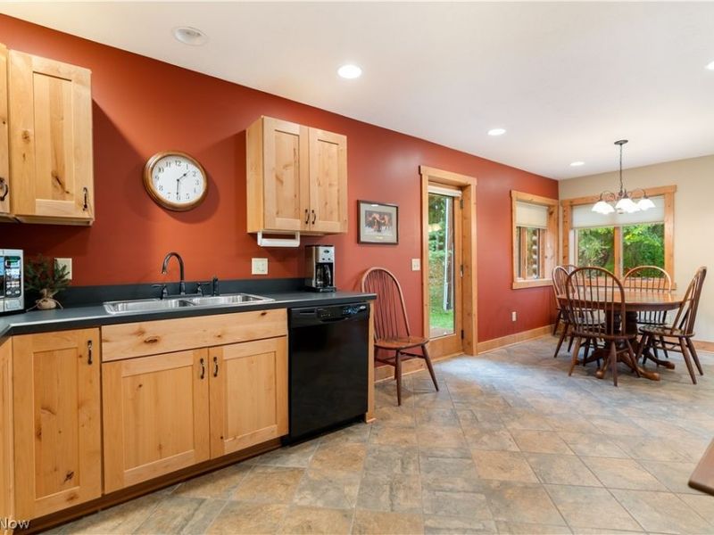 4724 Mayfair Road, North Canton, OH 44720 Photo 45