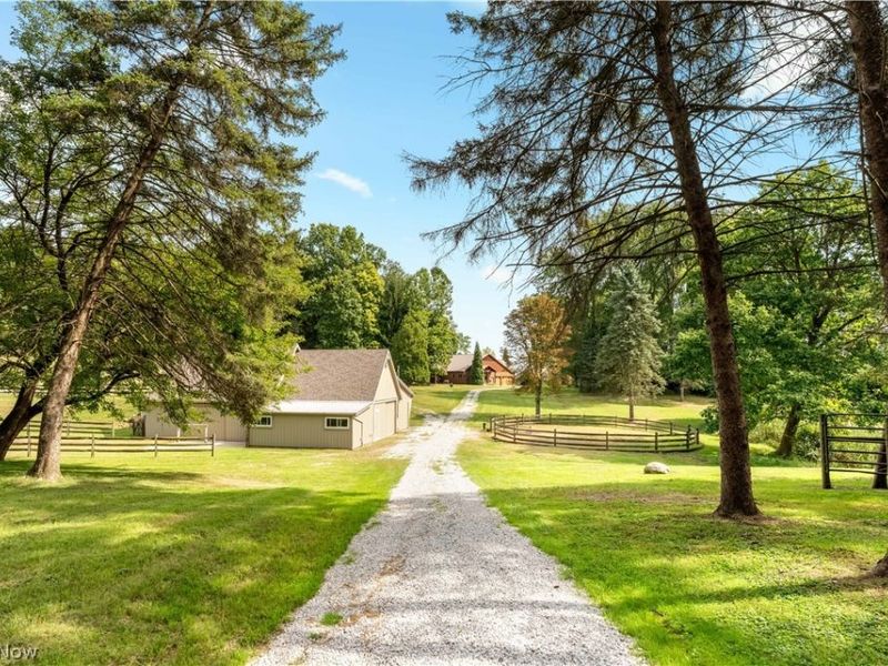 4724 Mayfair Road, North Canton, OH 44720 Photo 9