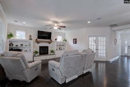 723 Millpoint Way  photo 4