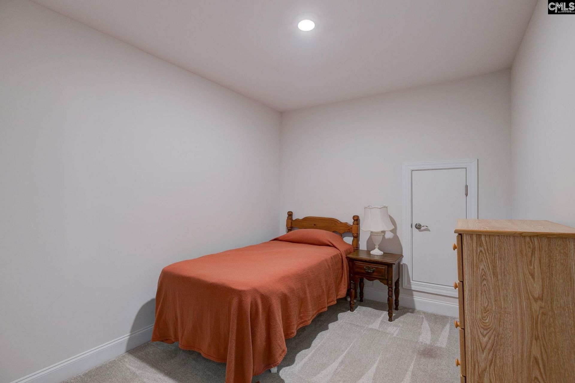 723 Millpoint Way  Photo 36