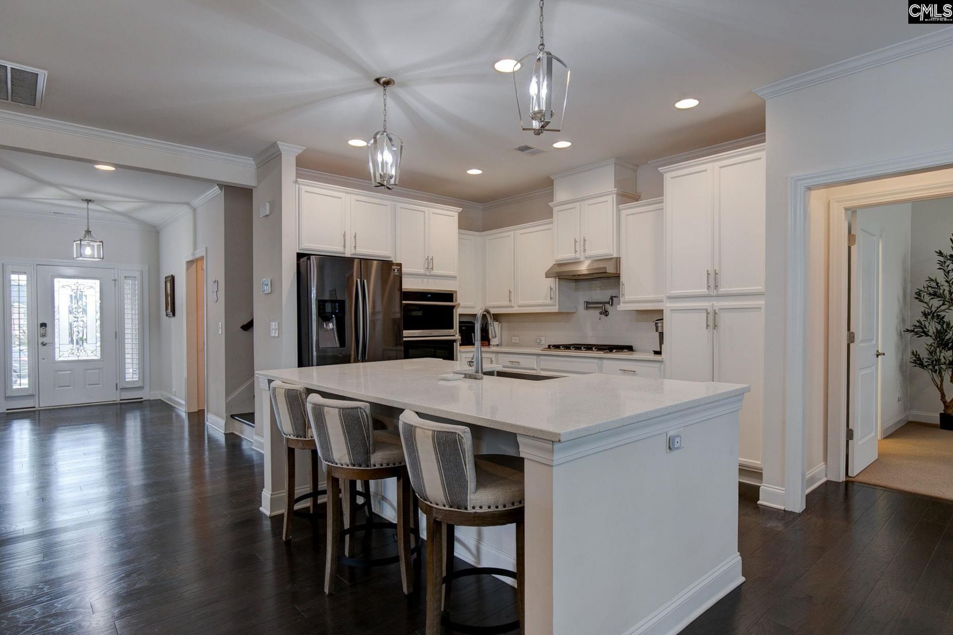723 Millpoint Way  Photo 6