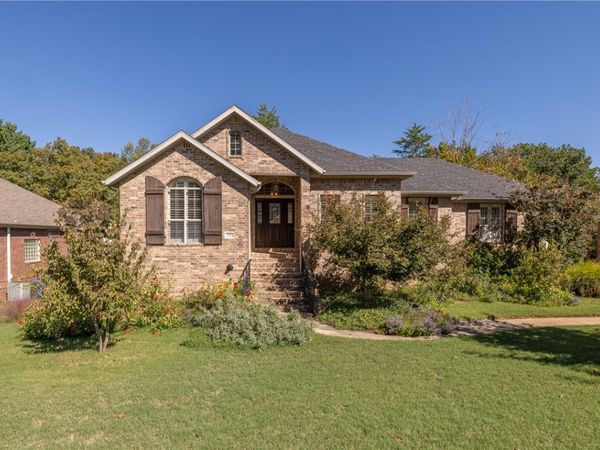 3218 E Idlewood Way , Fayetteville, AR 72703