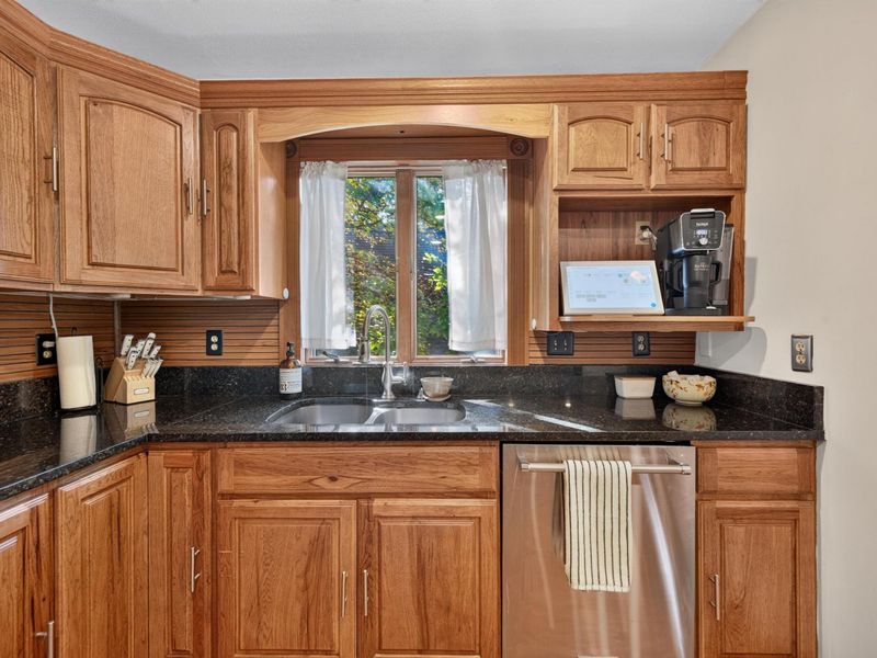 365 Bevens Lane, Waverly, OH 45690 Photo 4