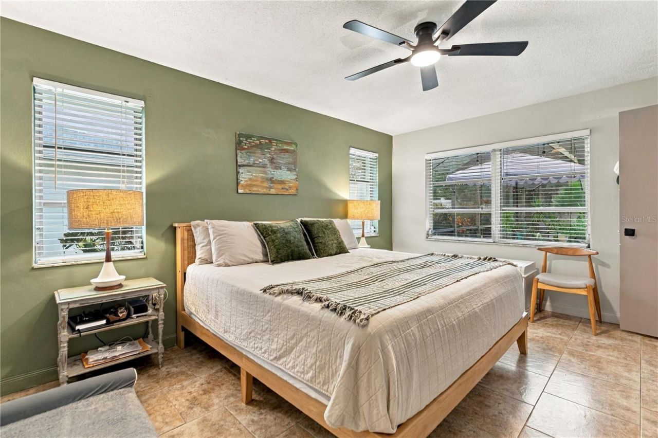 10211 139th Street , Largo, FL 33774 Photo
