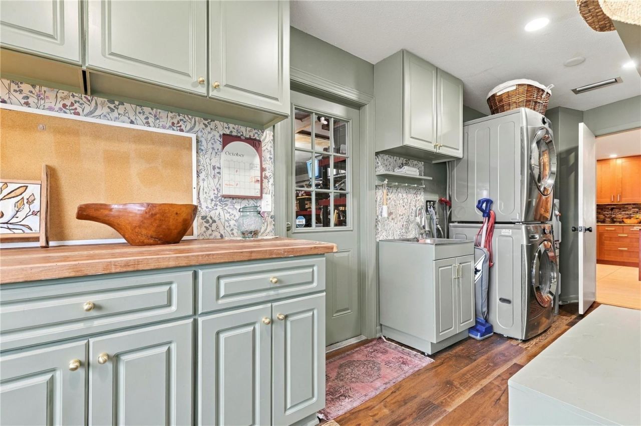 10211 139th Street , Largo, FL 33774 Photo