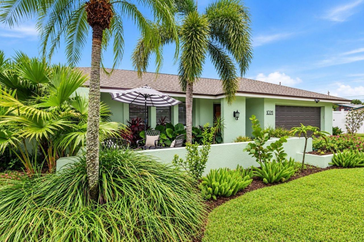 10211 139th Street , Largo, FL 33774 Photo