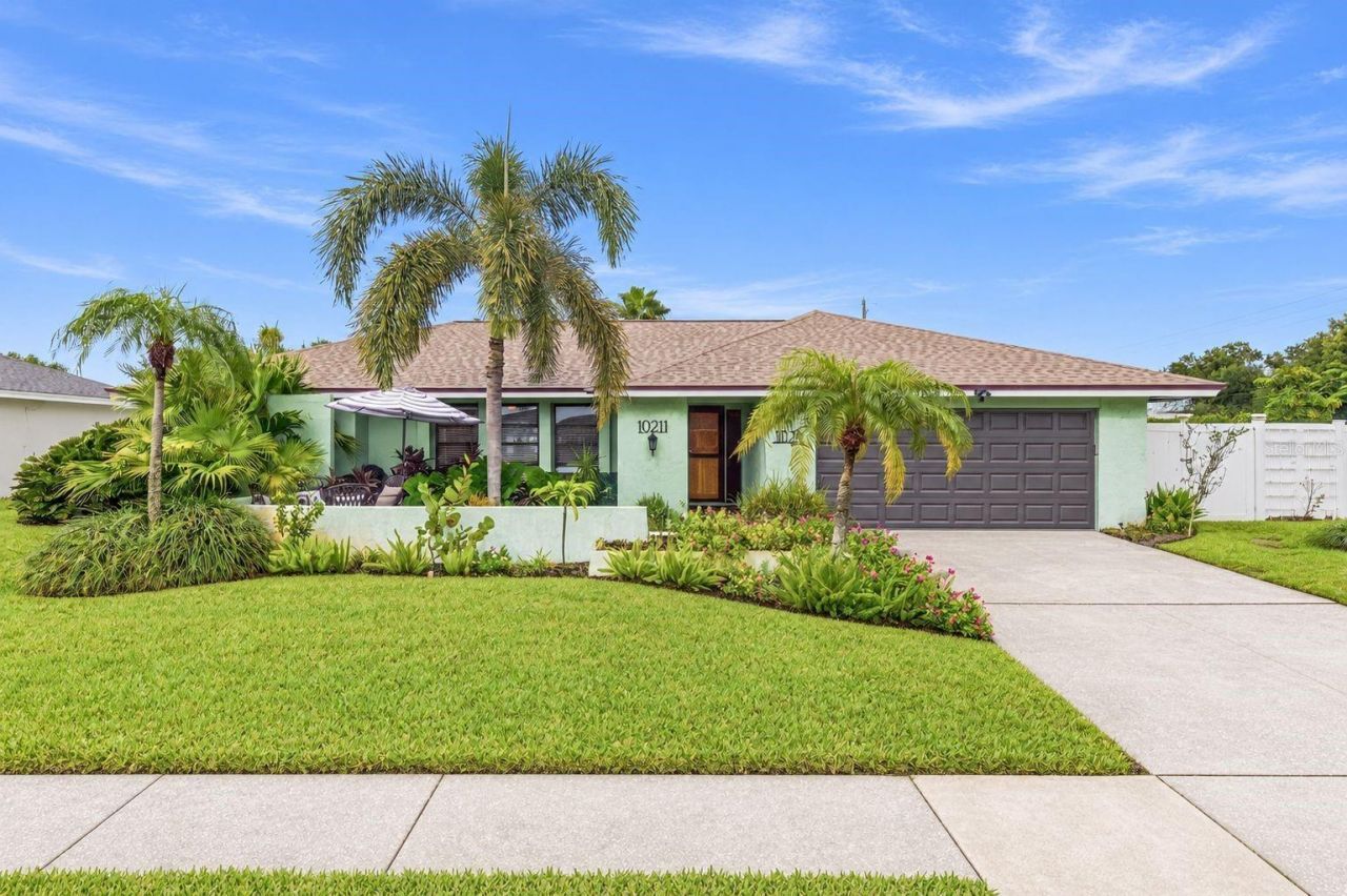 10211 139th Street , Largo, FL 33774 Photo