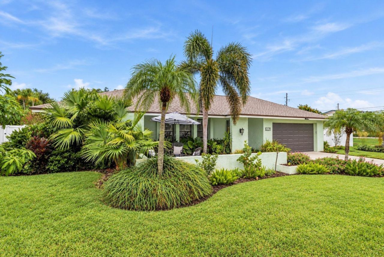 10211 139th Street , Largo, FL 33774 Photo