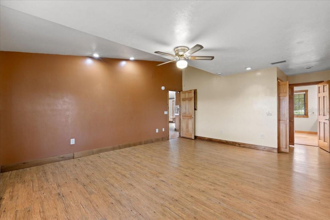 6351 SW 2nd Lane , Bell, FL 32619 Photo