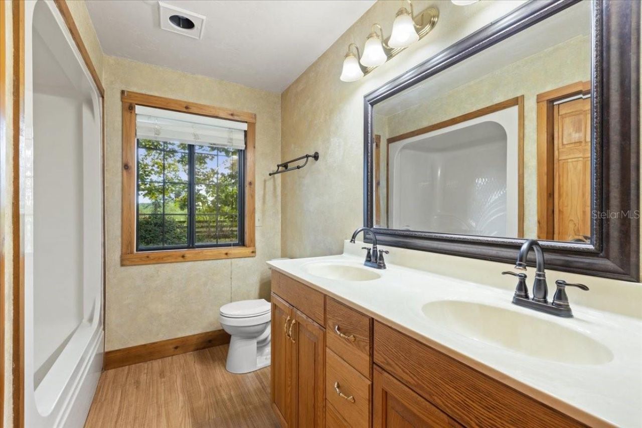 6351 SW 2nd Lane , Bell, FL 32619 Photo