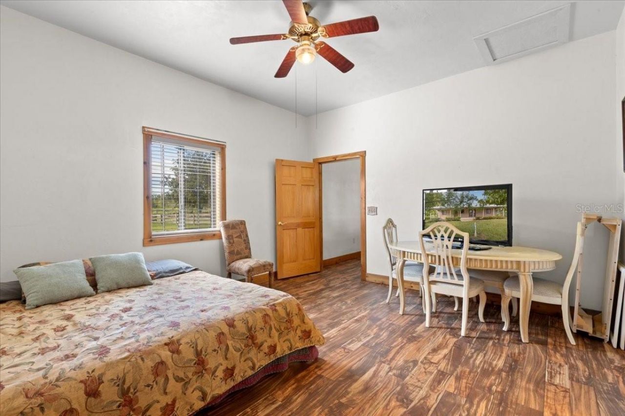 6351 SW 2nd Lane , Bell, FL 32619 Photo