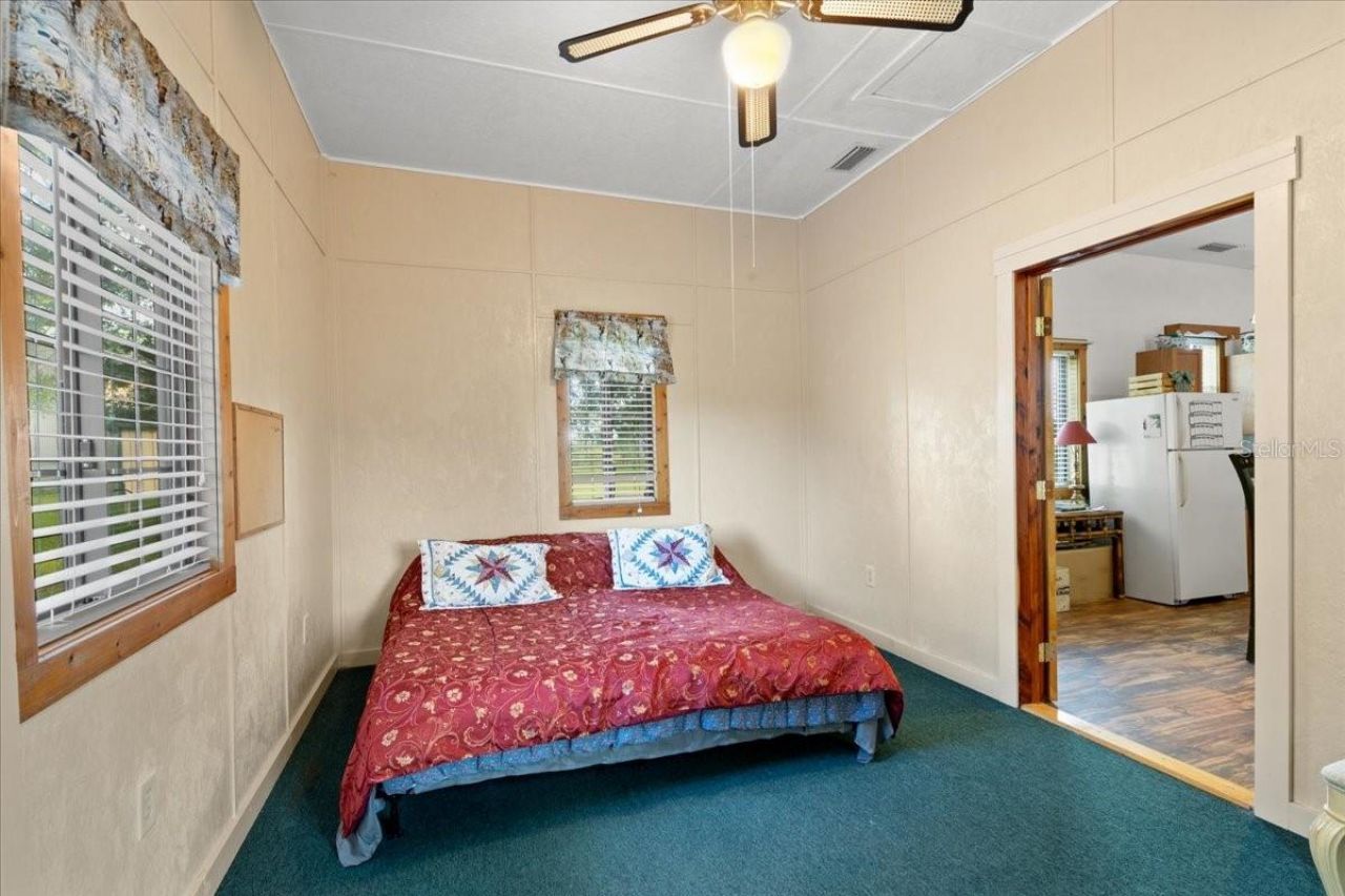 6351 SW 2nd Lane , Bell, FL 32619 Photo