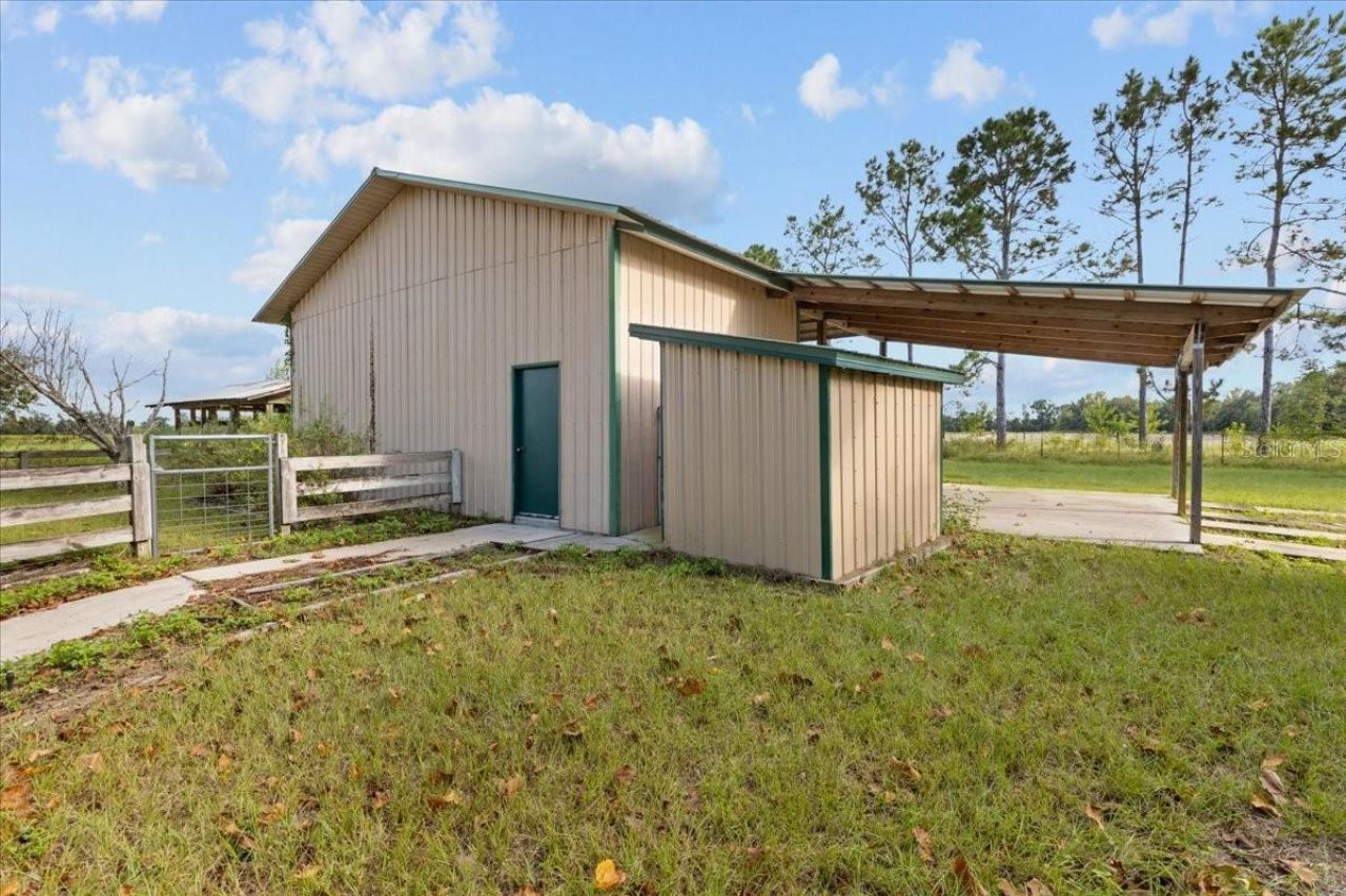 6351 SW 2nd Lane , Bell, FL 32619 Photo