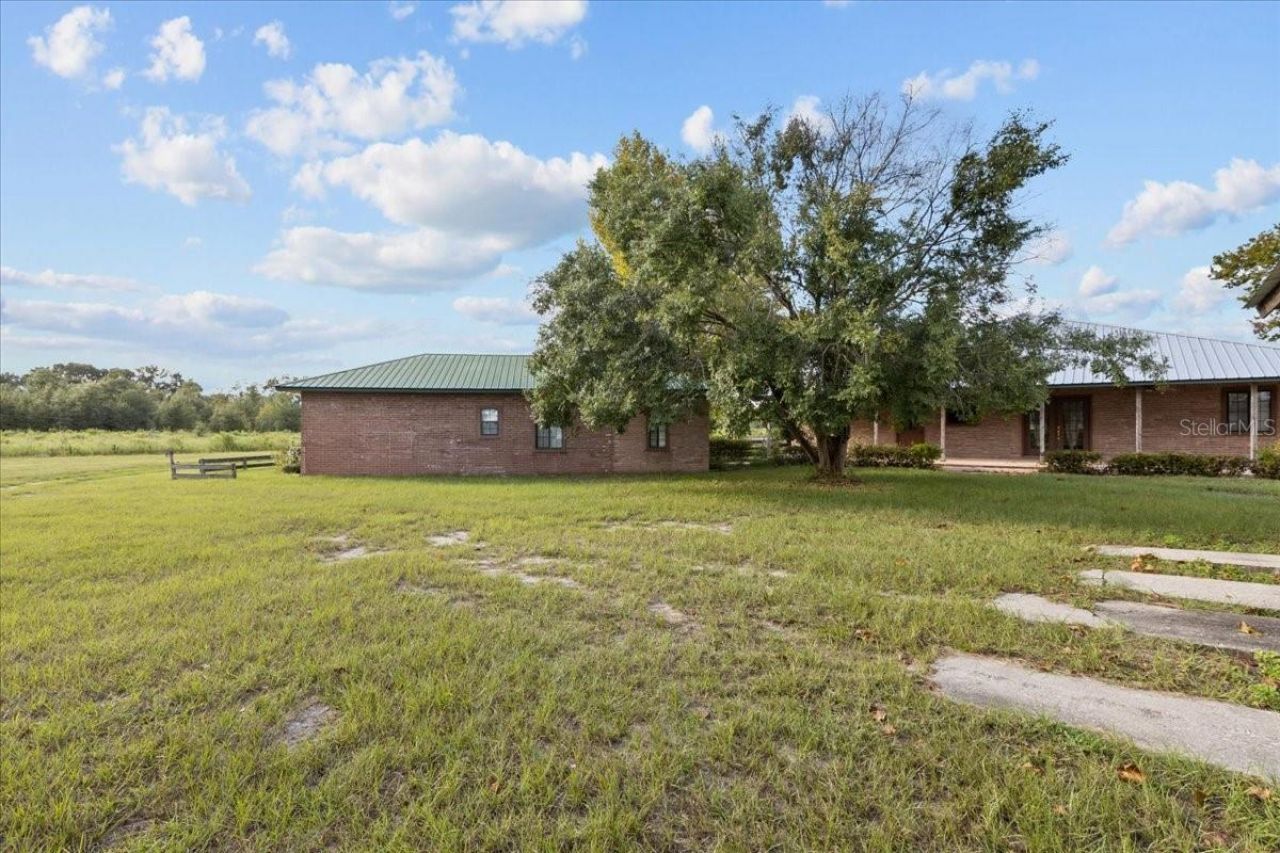 6351 SW 2nd Lane , Bell, FL 32619 Photo