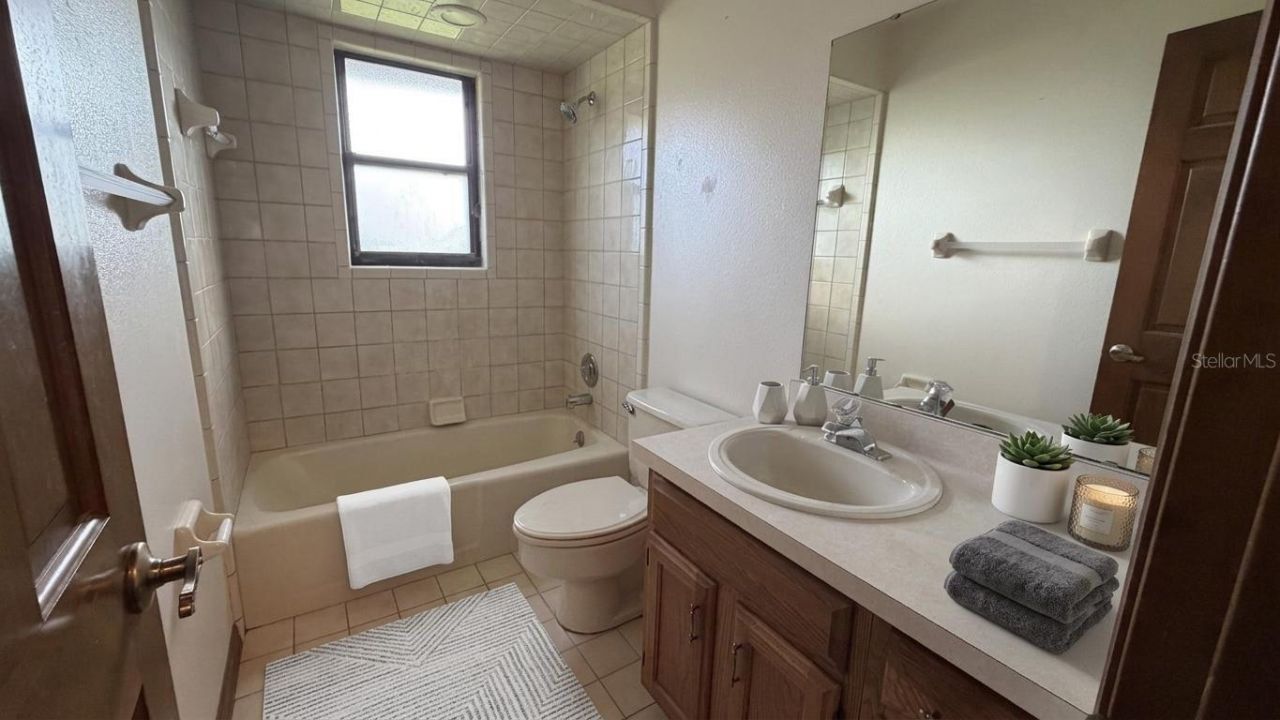 107 Hunter Point Court , Debary, FL 32713 Photo