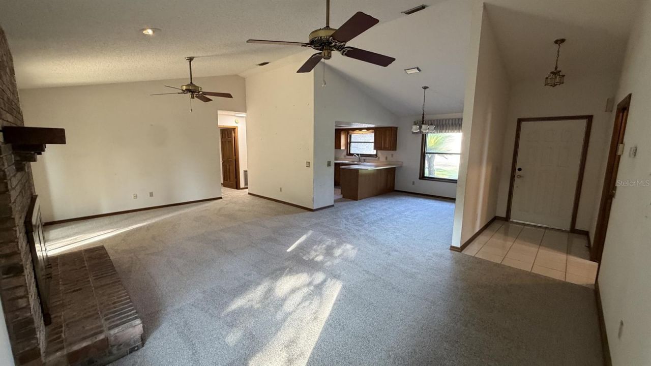107 Hunter Point Court , Debary, FL 32713 Photo