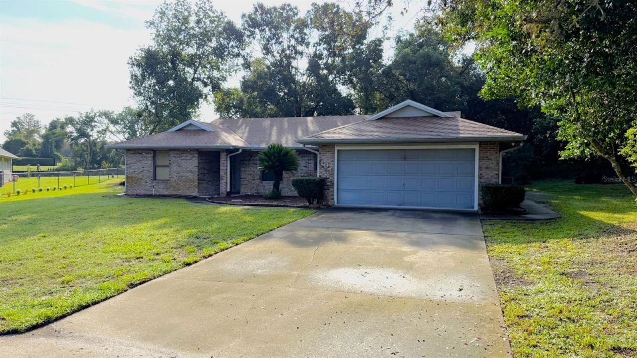 107 Hunter Point Court , Debary, FL 32713 Photo