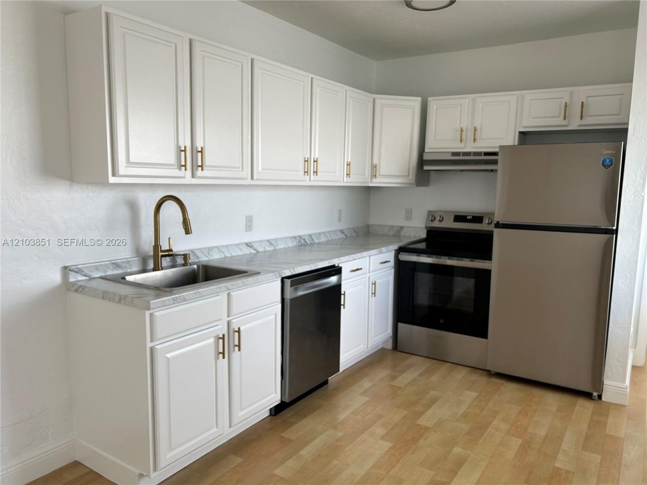 1360 Collins Ave, Unit 302, Miami Beach, FL 33139 Photo