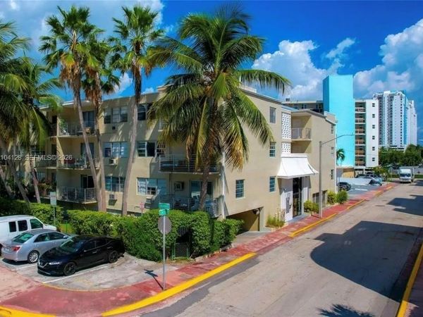 1441 Lincoln Rd , Unit 207, Miami Beach, FL 33139