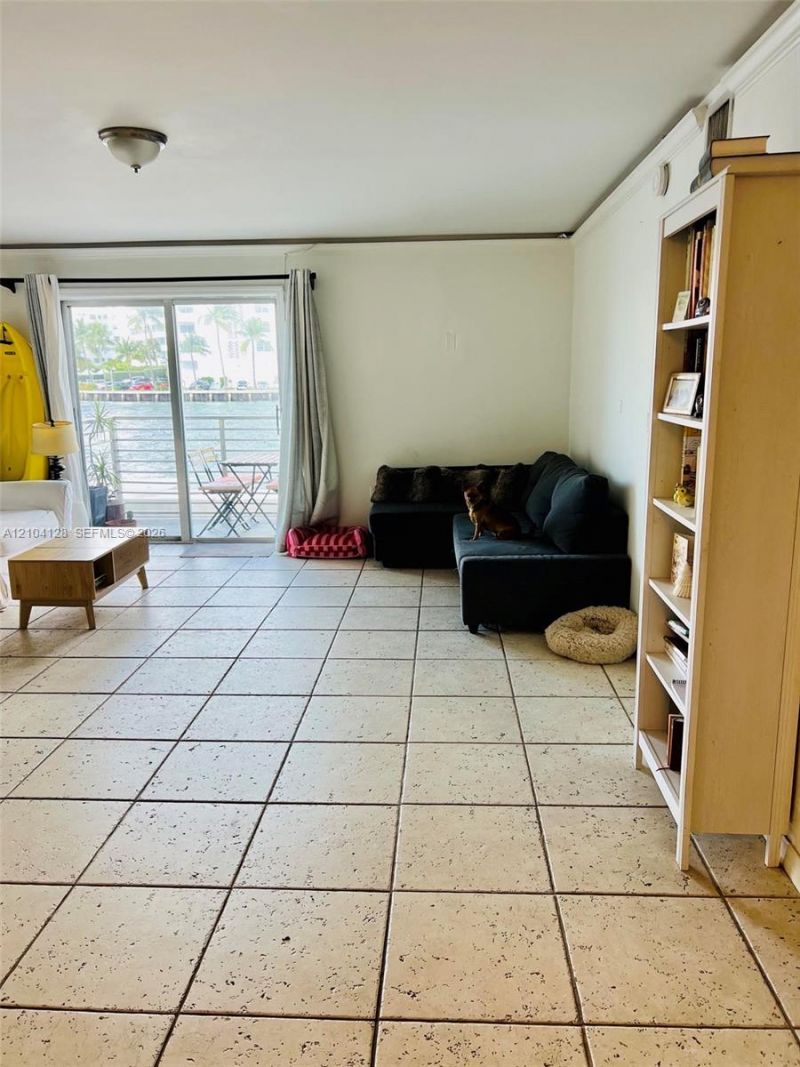 1441 Lincoln Rd , Unit 207, Miami Beach, FL 33139 Photo