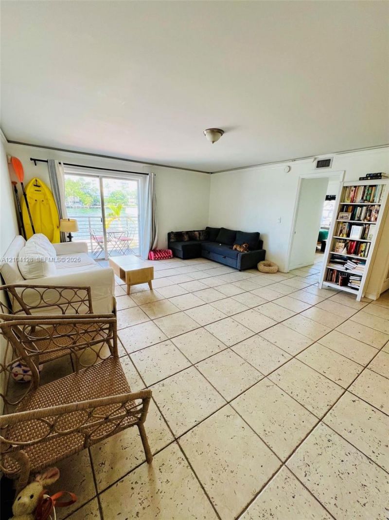 1441 Lincoln Rd , Unit 207, Miami Beach, FL 33139 Photo
