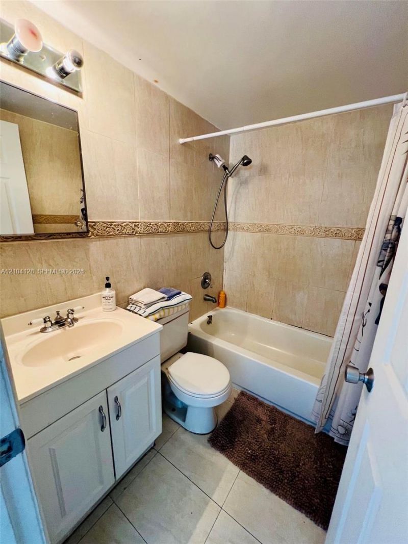 1441 Lincoln Rd , Unit 207, Miami Beach, FL 33139 Photo