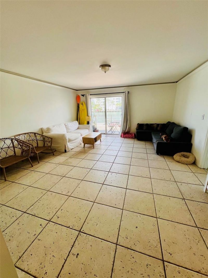 1441 Lincoln Rd , Unit 207, Miami Beach, FL 33139 Photo