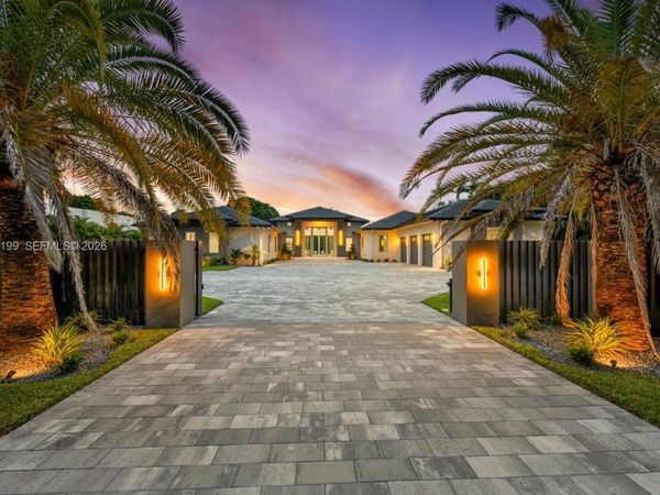 11240 SW 95th St, Miami, FL 33176