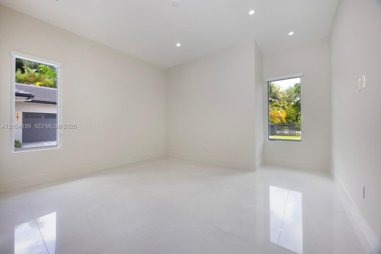 11240 SW 95th St, Miami, FL 33176 Photo