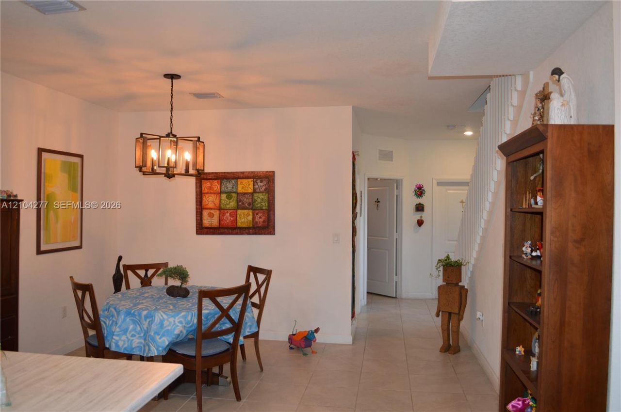 2744 SE 19th St , Homestead, FL 33035 Photo