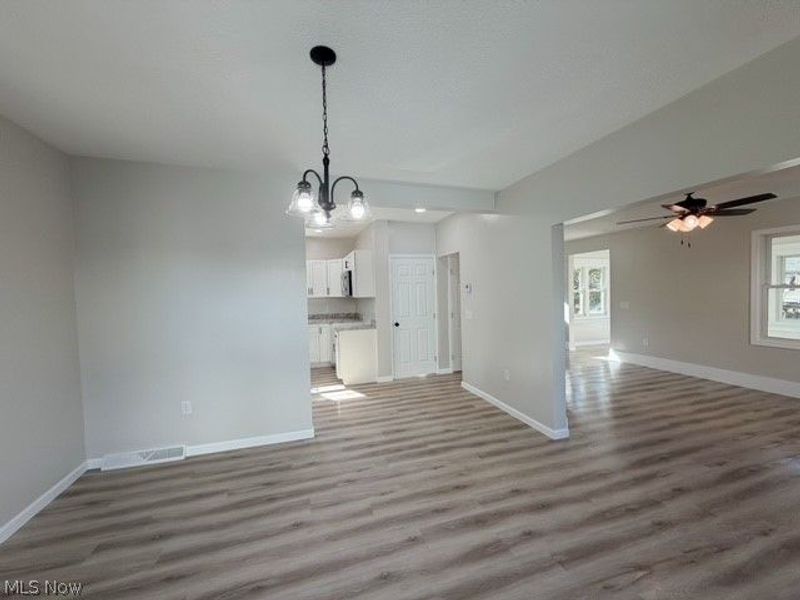 364 E Main Street, Gnadenhutten, OH 44629 Photo 8