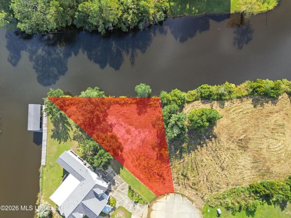 Atlantis Drive, Bay Saint Louis, MS 39520